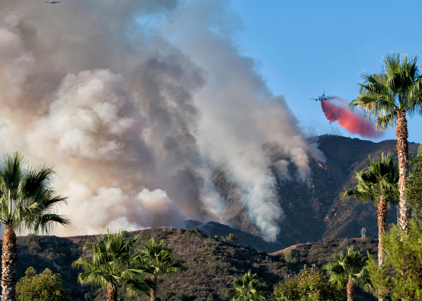 Santa Ana Winds Fan Flames