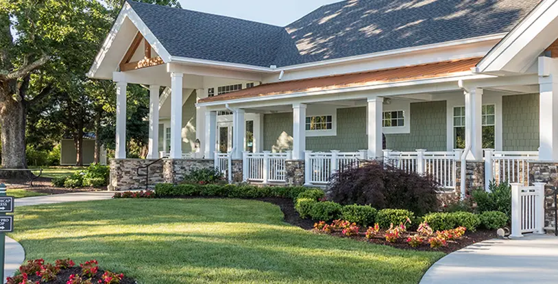 10 HOA Landscaping Tips to Keep Residents Happy